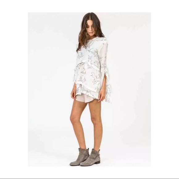 Sass & Bide Bad to the Bone long sleeved semi sheer size 40 AUS 10 100% silk top - Picture 15 of 16